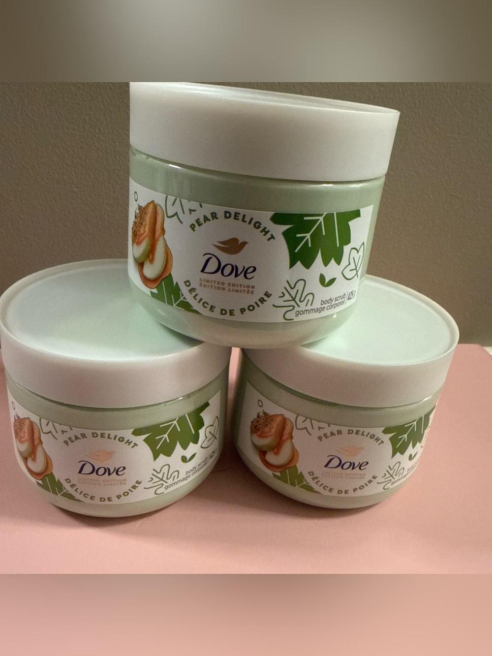 Dove Pear Delight body scrub Limited Edition - pack of 3. New